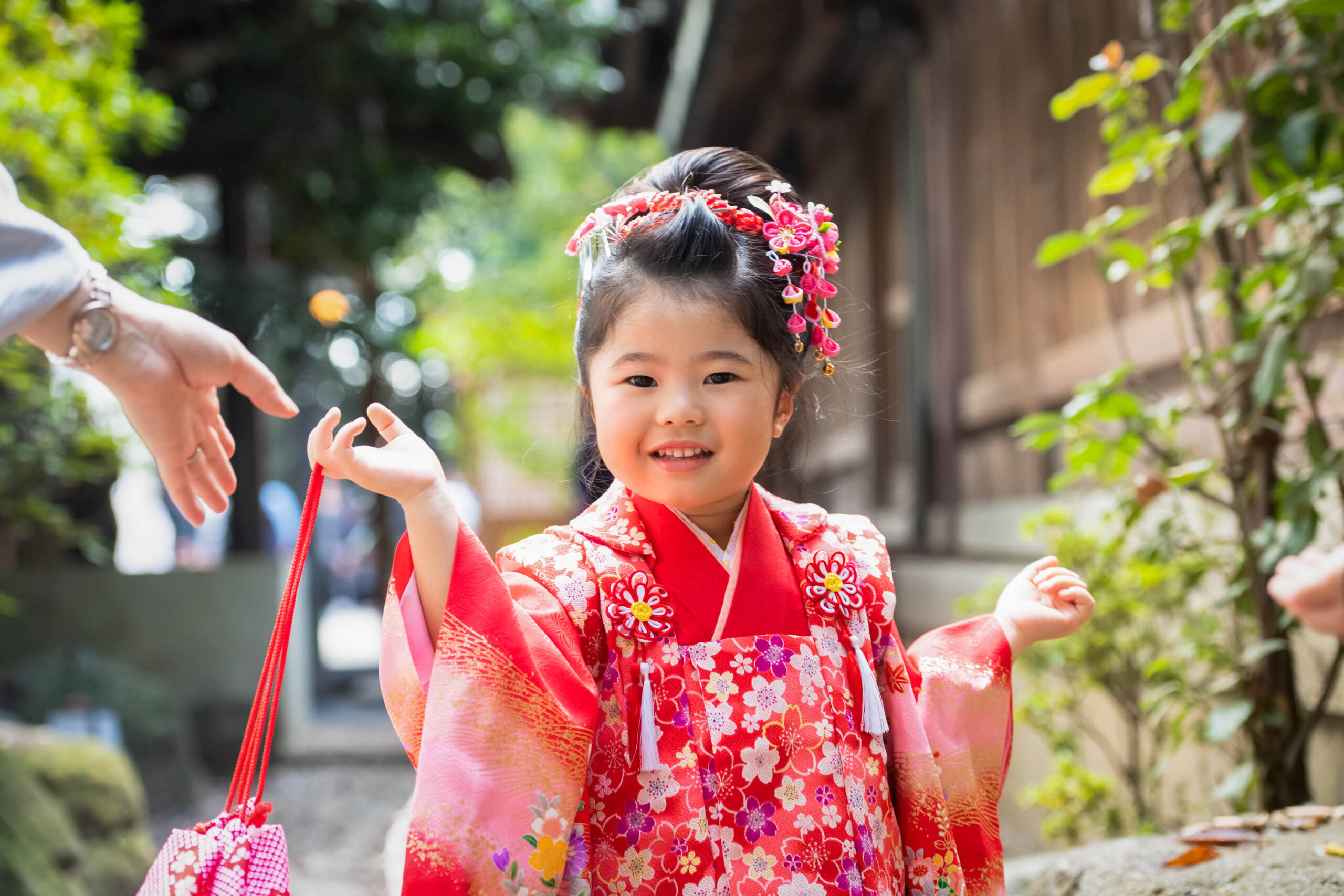 川越氷川神社で七五三の出張撮影｜三歳の女の子とお兄ちゃん