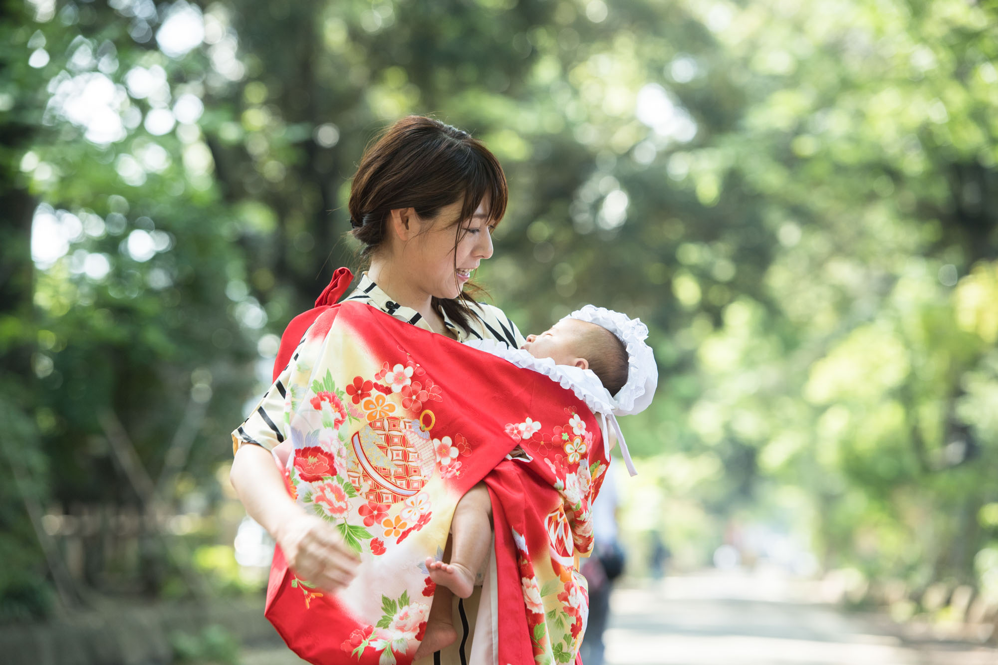 大宮氷川神社のお宮参り写真スポット表参道の写真