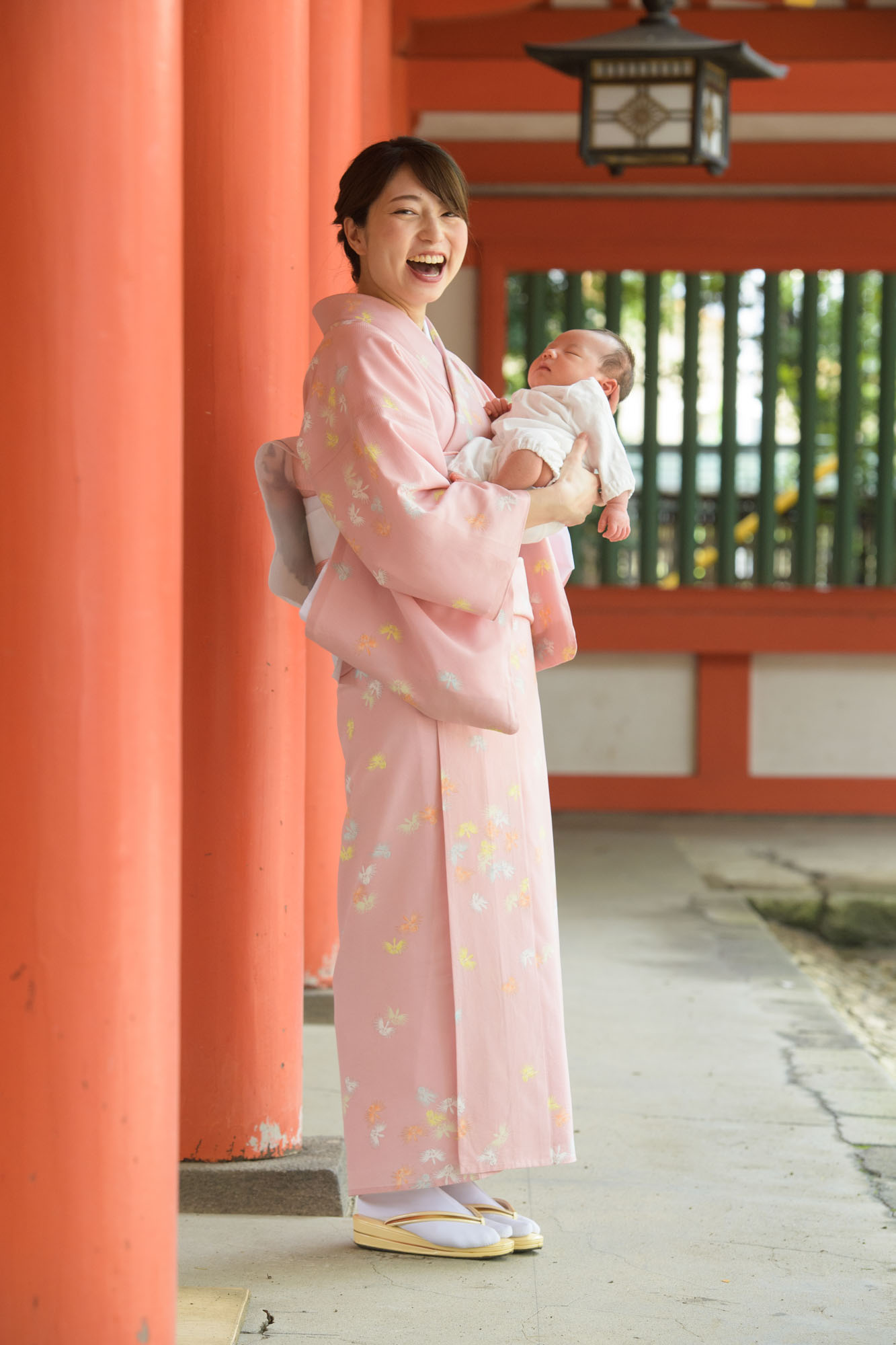 大宮氷川神社のお宮参り写真スポット回廊の写真