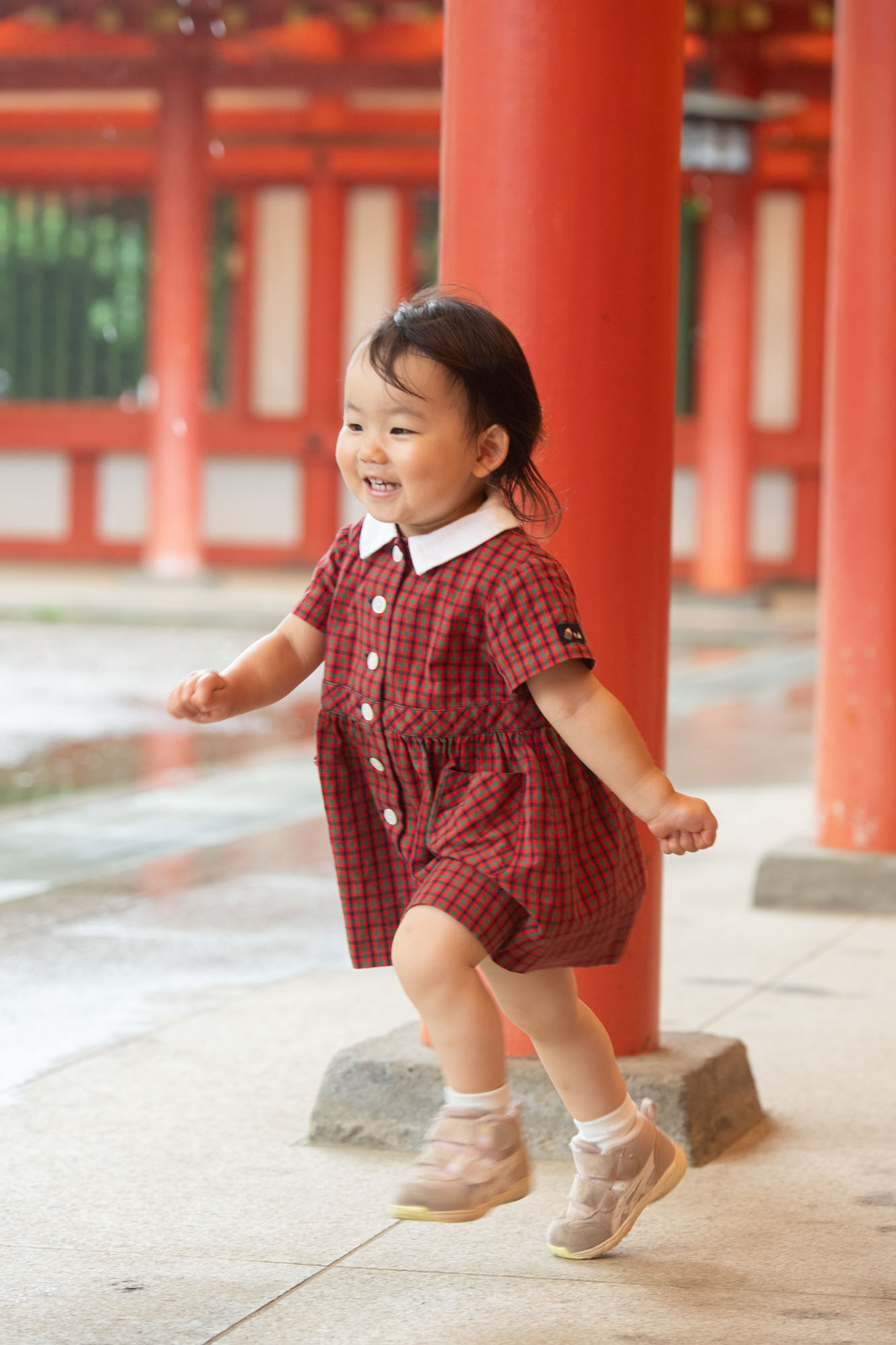 雨の日も安心！大宮氷川神社で撮るお宮参りの美しい記念写真