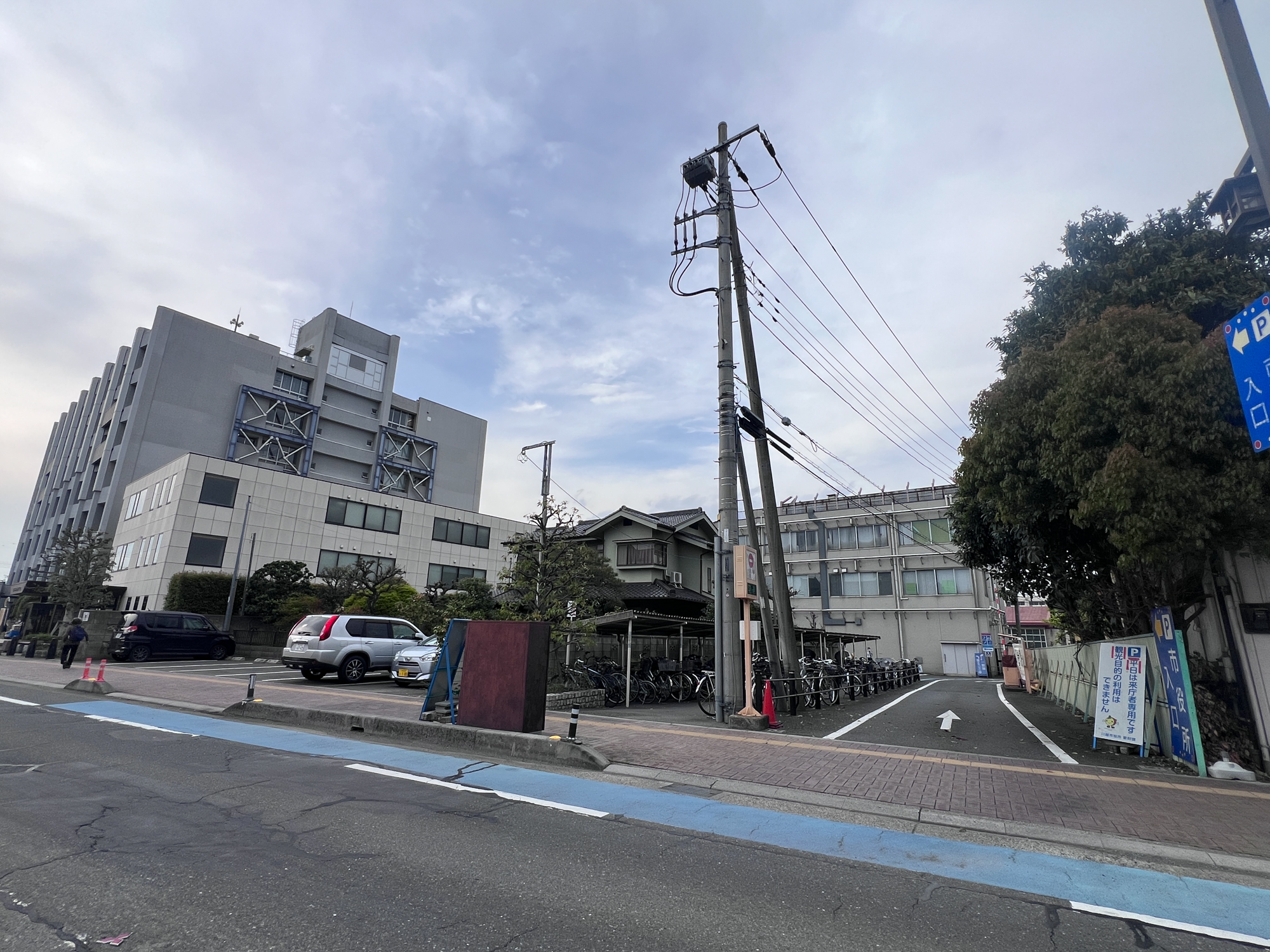 画像 土日祝日に一般開放される川越氷川神社近くの川越市役所北側駐車場