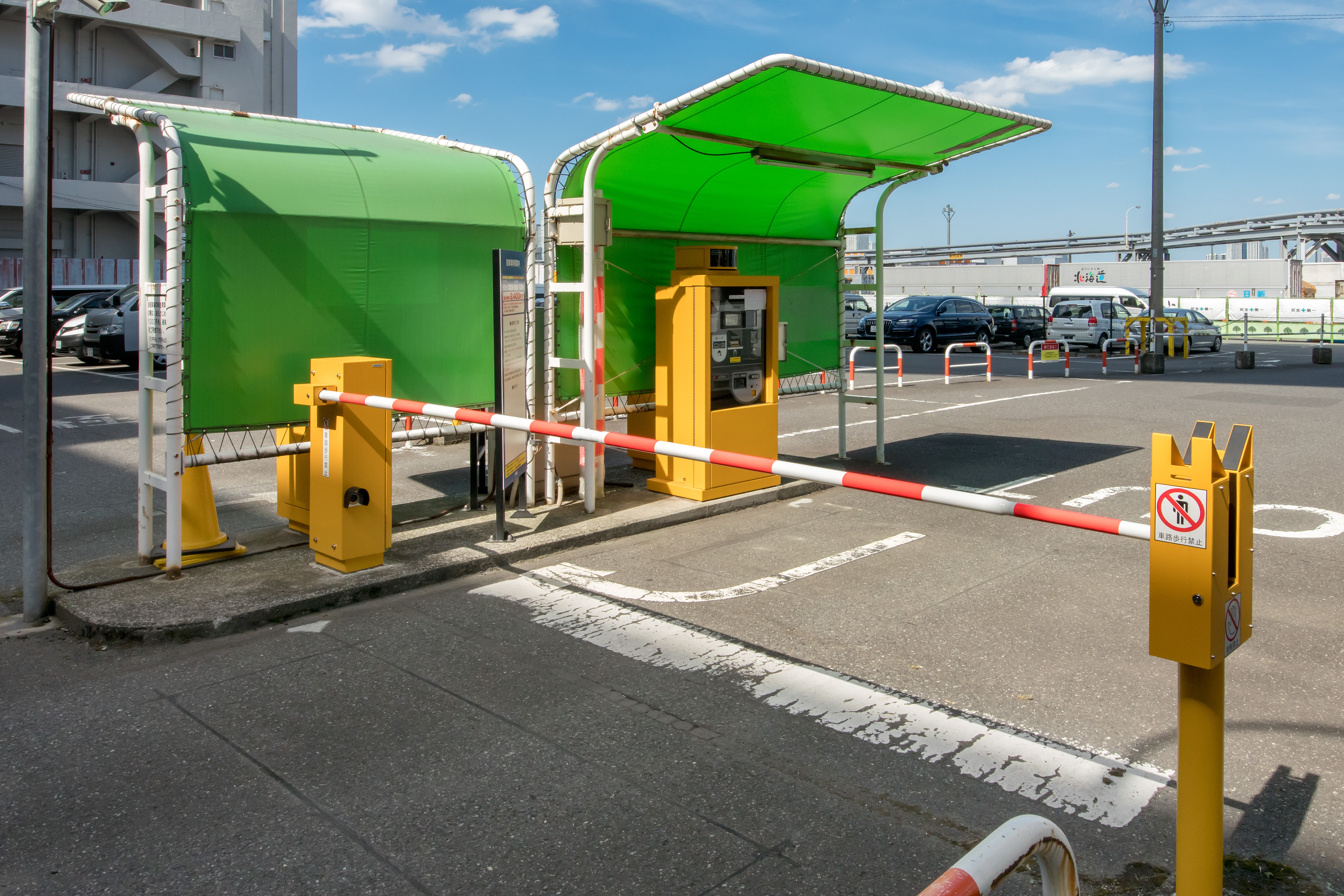 地元のカメラマンが教える川越氷川神社の駐車場ガイド|満車時の近隣おすすめパーキングも
