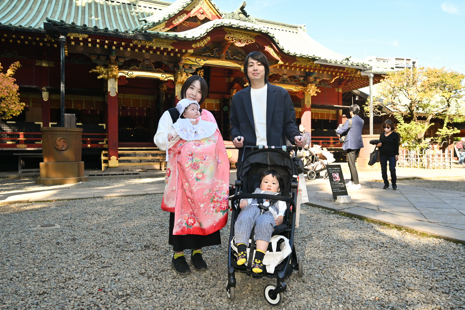 根津神社でお宮参り出張撮影｜東京都文京区の写真